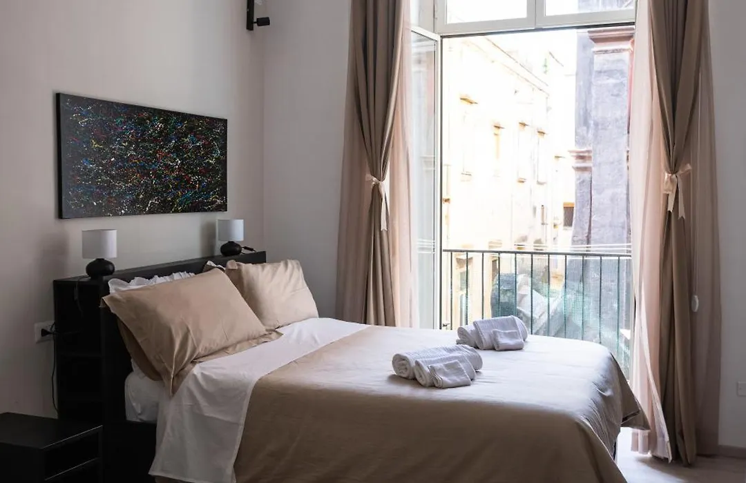 Stay Soft Apartment Napoli -Casa Vacanze nel Cuore del Centro Storico-1